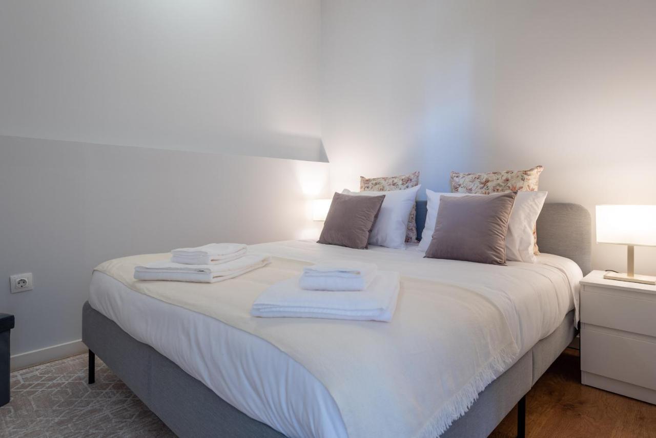 Santa Catarina Porto Housing Lägenhet Exteriör bild